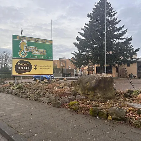 The Rustic Retreat Chalé