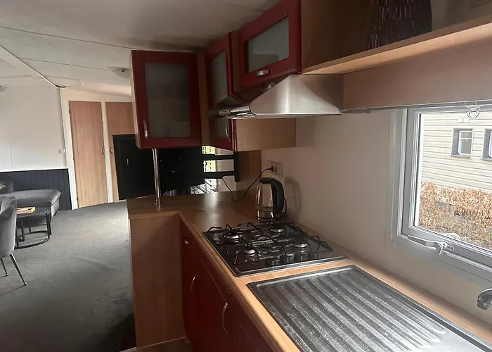 샬레 The Rustic Retreat *